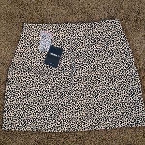 Forever 21 Animal print skirt